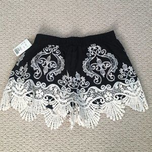 Lace shorts, size S